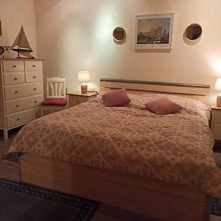 Unschlagbarer Ostseeblick Fuerstenhof 102 *